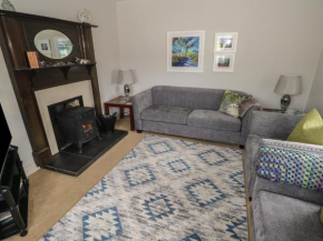 Kivvy Cottage